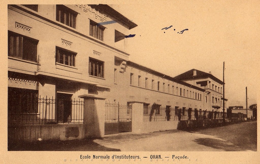 76 l ecole normale de garcons.JPG